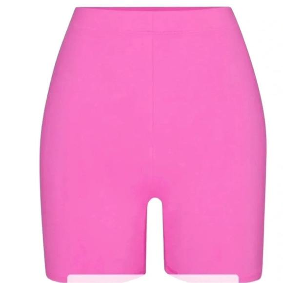 SKIMS Recycled Swim Mid Waist Short Limited Edition - Taffy 3X - Picture 5 of 9